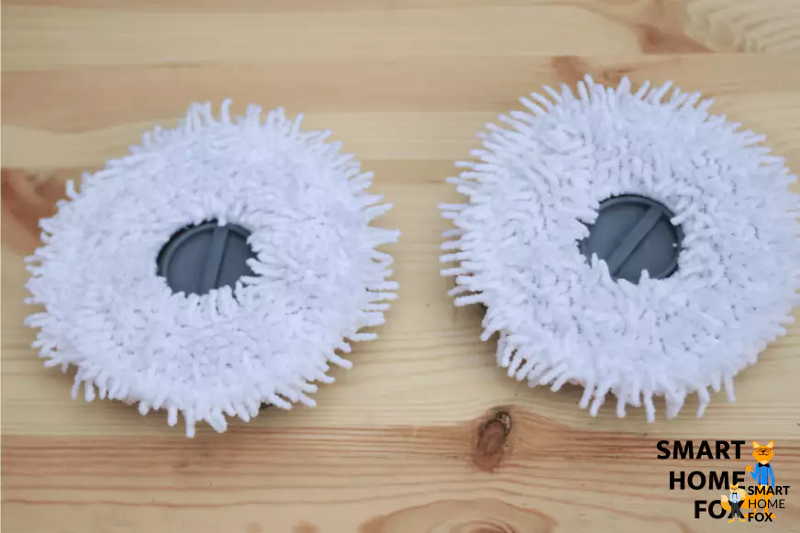 The fluffy mop pads of the Yeedi Mop Station can be seen in the close-up view